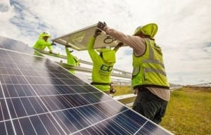 newsEngin.20183634_FPLsolarplant2017
