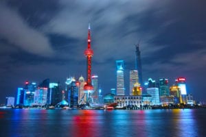 night-skyline-with-bright-lights-in-shanghai-china_800