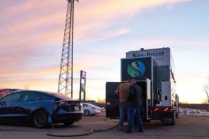 Mobile-Charging-Blue-Tesla