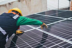 Fig2-pexels-los-muertos-crew-solar-pv-installation