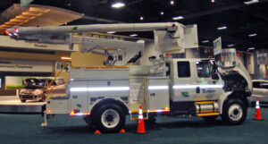 Pepco’s_hybrid_diesel-electric_bucket_truck_WAS_2010_8914