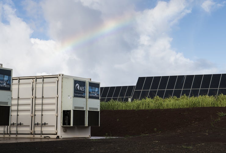 EQT, GIP Move to Take AES Private in $33B Bet on Data Center Power Demand